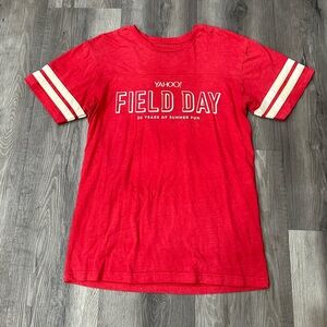 Really RARE Yahoo Enployee shirt Field Day 20 Years of Summer Fun size large